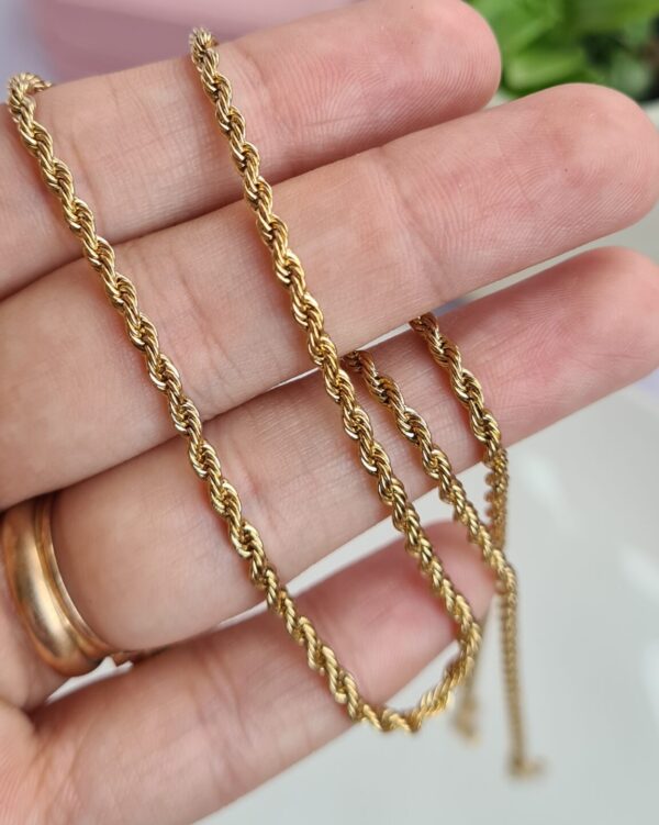 Cadena Tourbillón de Acero Dorado